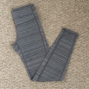 Athleta jacquard chaturanga leggings - S